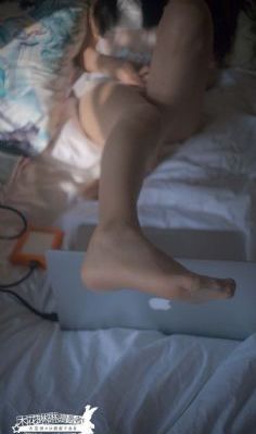 色婷婷亚洲一区二区综合_粤语中字在线观看