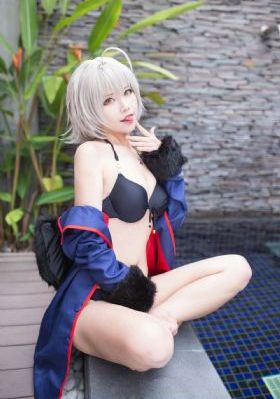 艳妇乳肉豪妇荡乳怀孕_蓝光手机免费观看完整