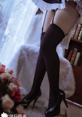 按摩房的女大学生在线观看_DVD动漫在线观看
